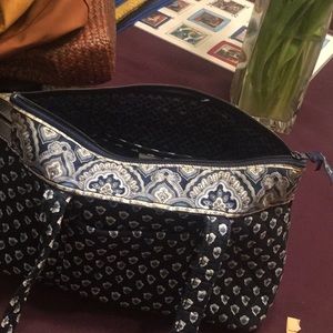 Vera Bradley -Mandy Shoulder Bag